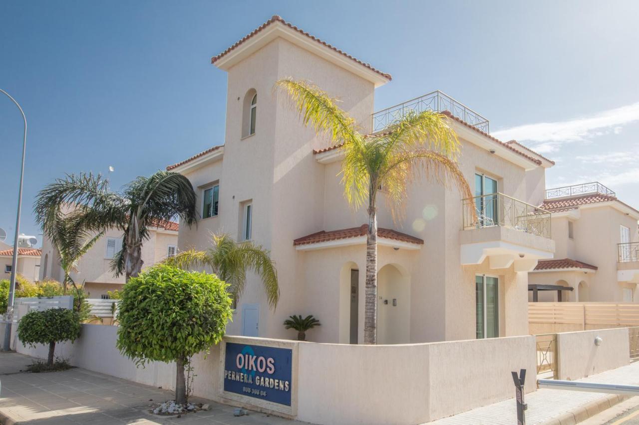 George'S Lux Villa Protaras Bagian luar foto